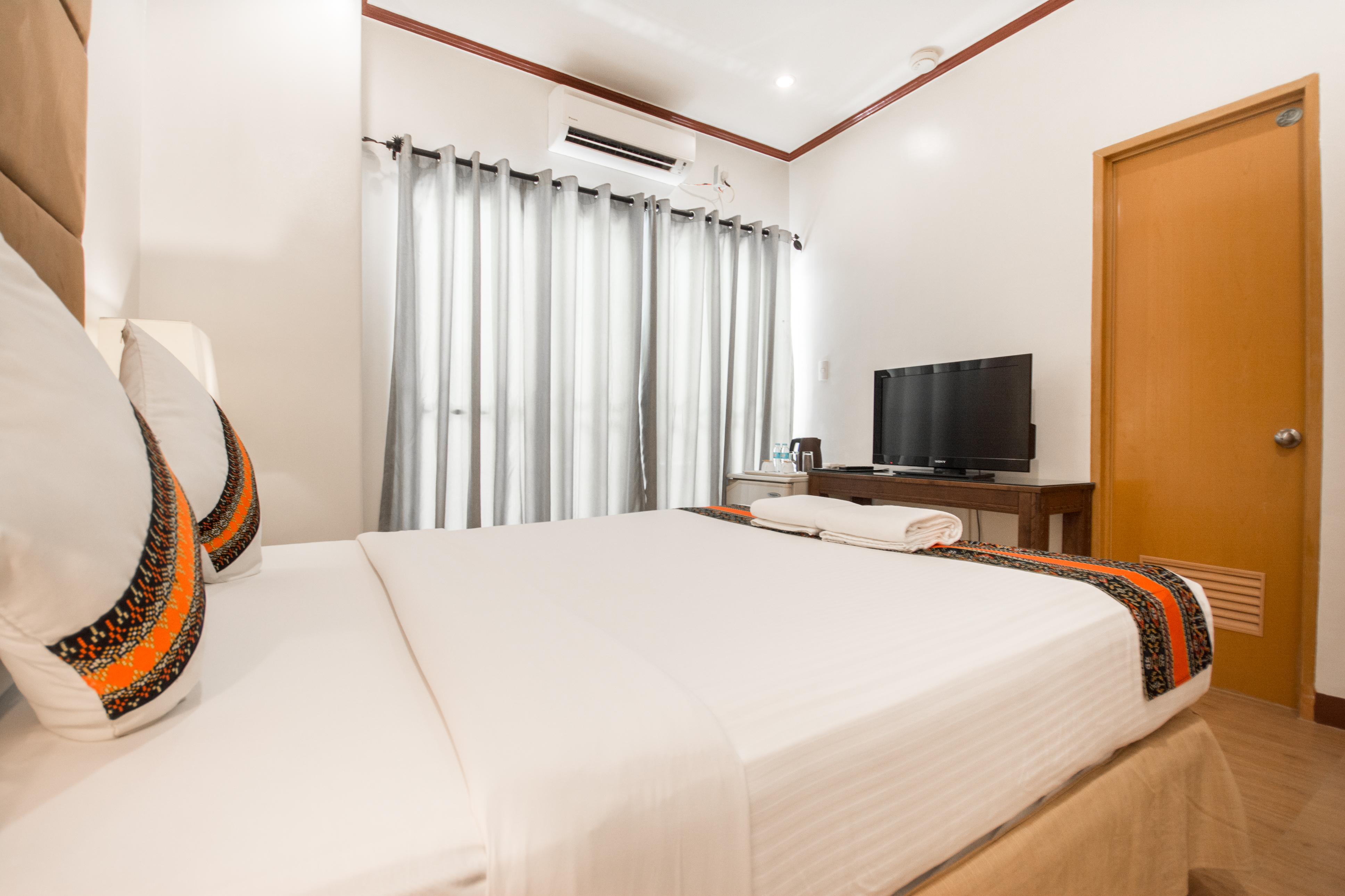 ซูร์ บีช รีสอร์ต Hotel Balabag  ภายนอก รูปภาพ