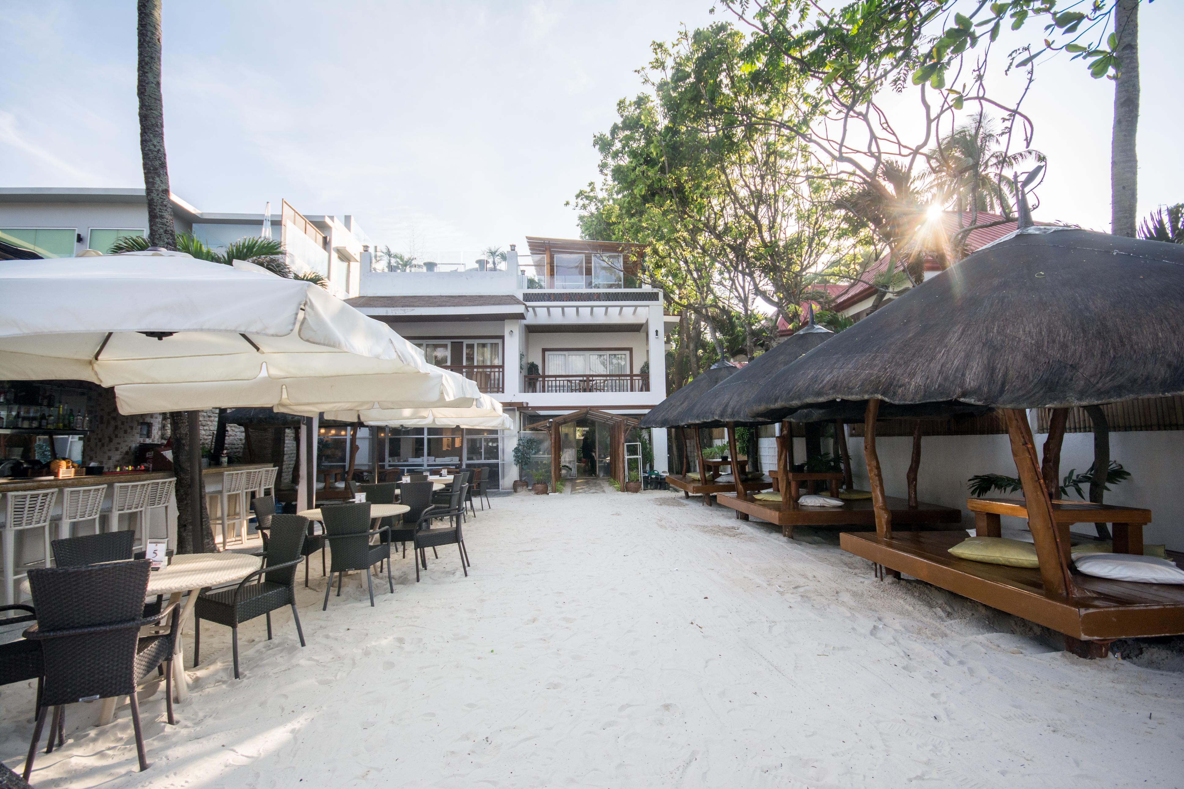 ซูร์ บีช รีสอร์ต Hotel Balabag  ภายนอก รูปภาพ
