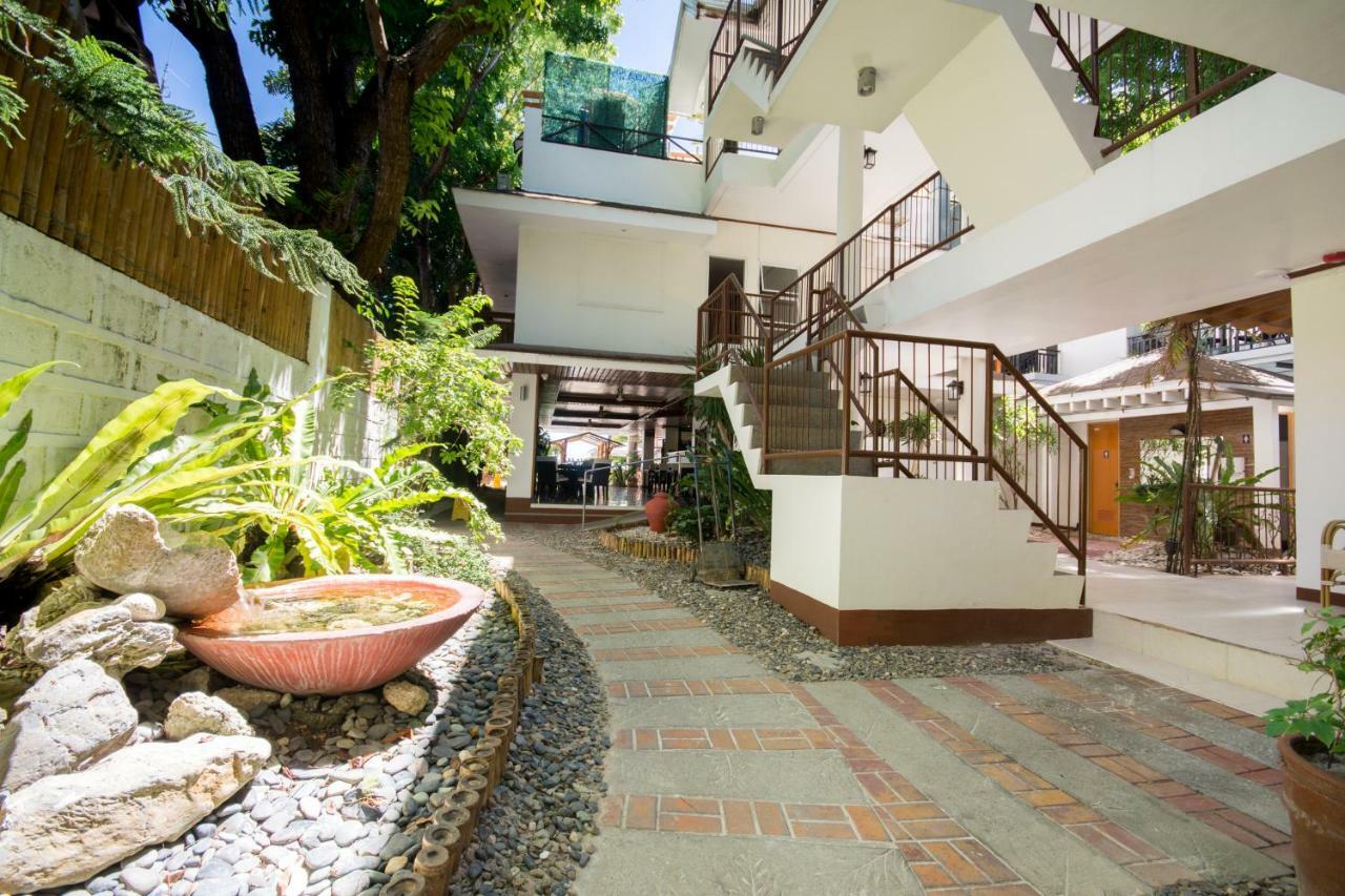 ซูร์ บีช รีสอร์ต Hotel Balabag  ภายนอก รูปภาพ