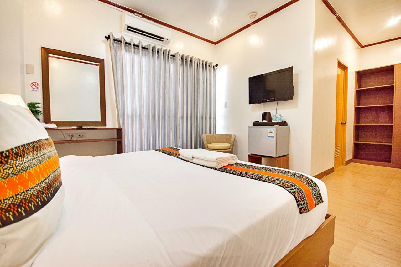 ซูร์ บีช รีสอร์ต Hotel Balabag  ภายนอก รูปภาพ