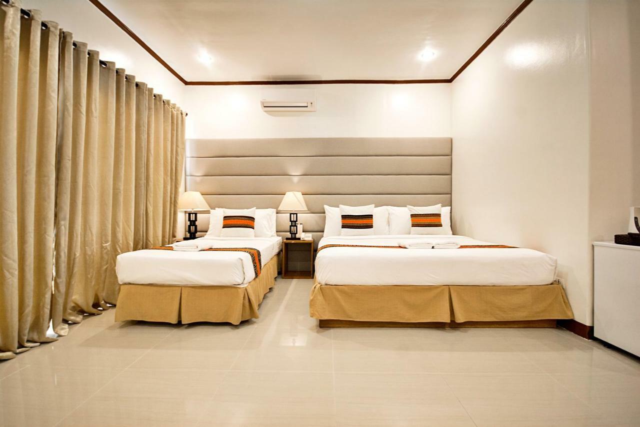 ซูร์ บีช รีสอร์ต Hotel Balabag  ภายนอก รูปภาพ