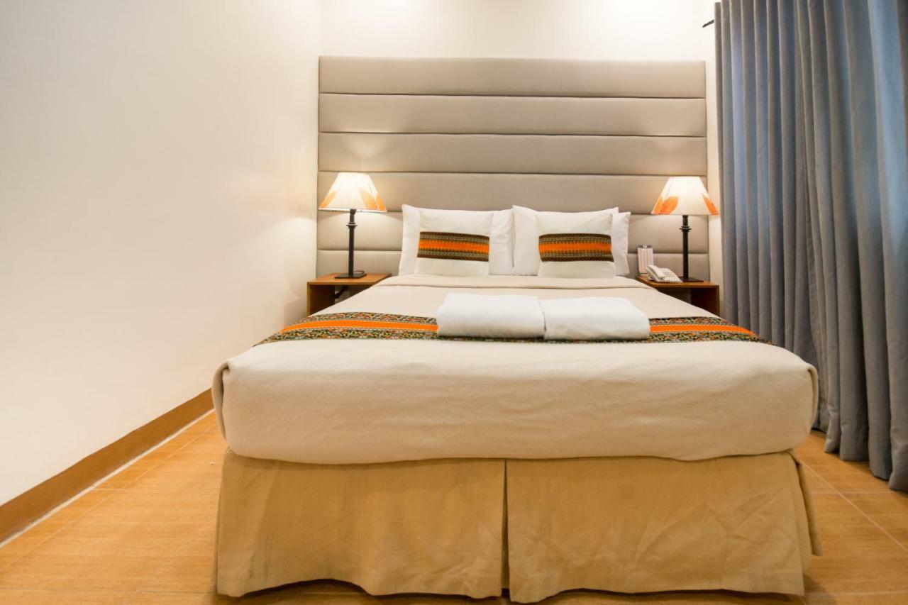 ซูร์ บีช รีสอร์ต Hotel Balabag  ภายนอก รูปภาพ